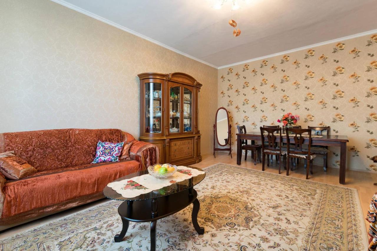 Guest House On Maksimova 9 Almaty Exterior foto