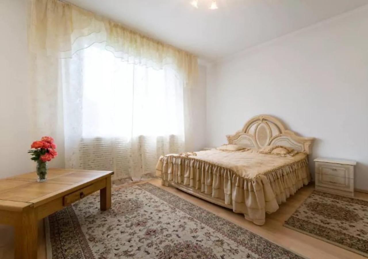 Guest House On Maksimova 9 Almaty Exterior foto